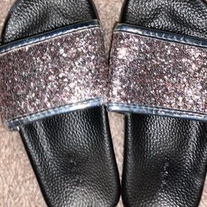 Bebe Slides size 11